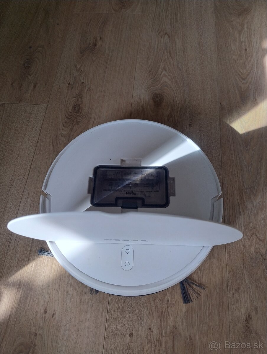 Tesla vysávač - 2