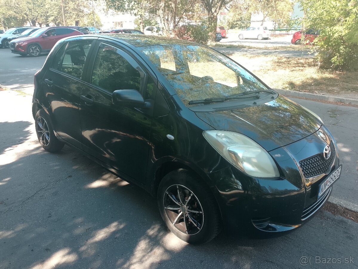 Yaris 1.0 - 2