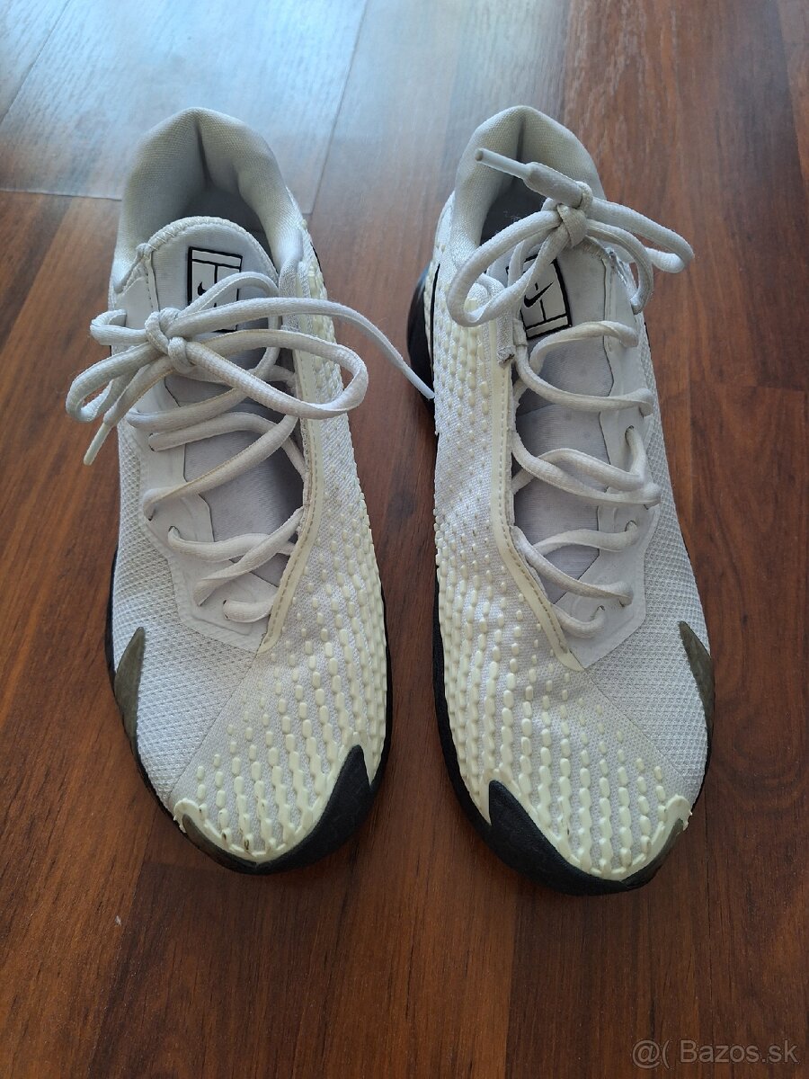 Tenisky Nike biele, vel.39 - 2
