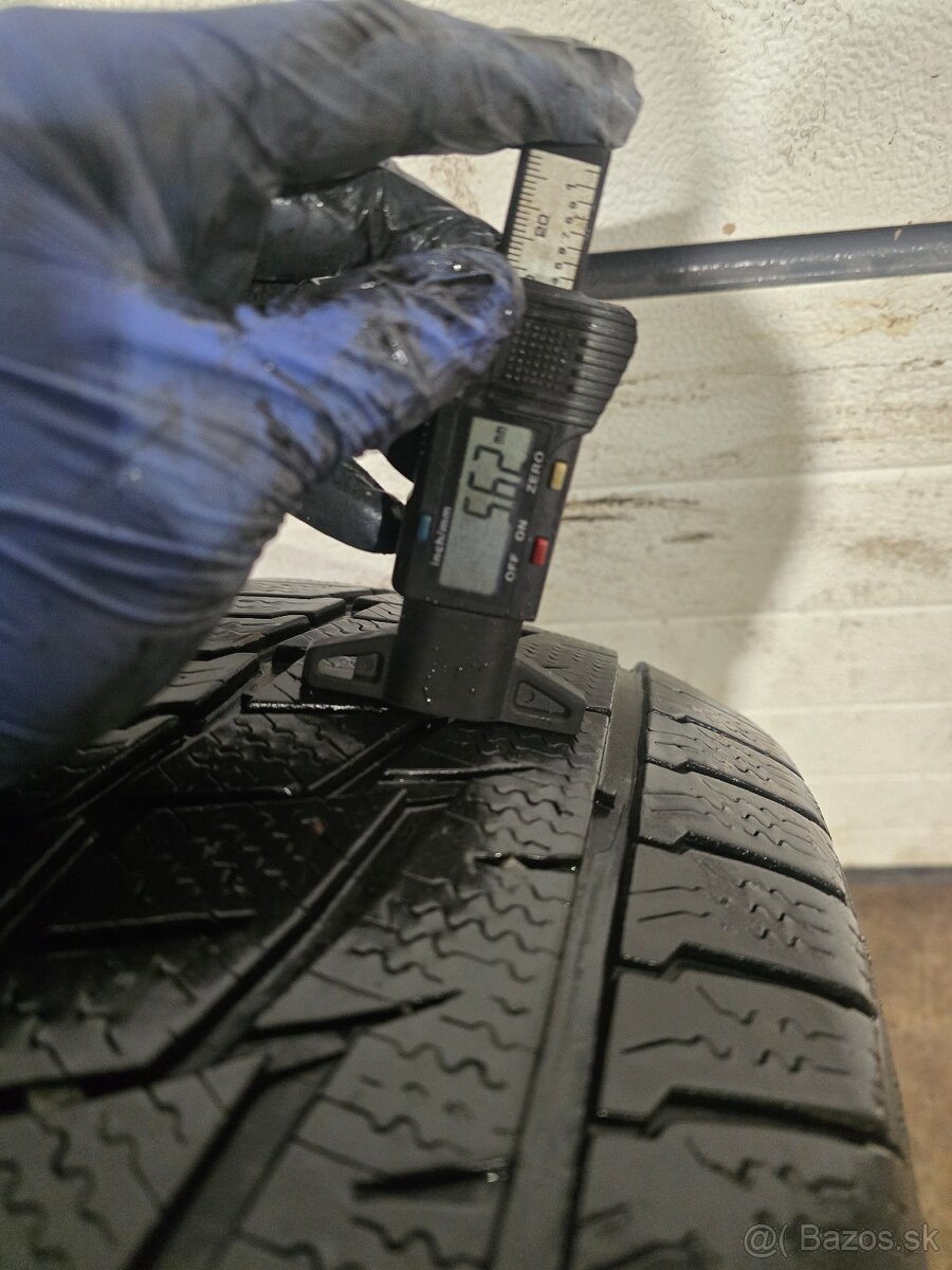 Zimné Pneu 215/60 R16 4ks - 2