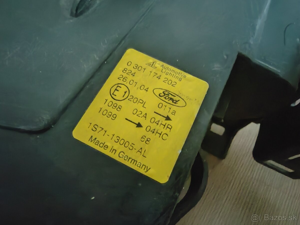Ford mondeo predné svetlo - 2