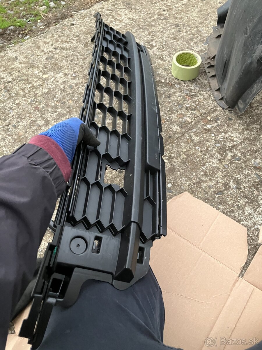 mrizka do predniho narazniku stredova skoda kodiaq - 2