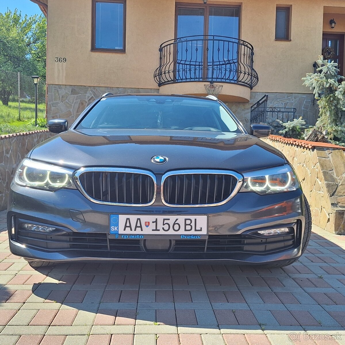 BMW Rad 5 Touring 520d xDrive A/T Sport Line TOP CENA - 2