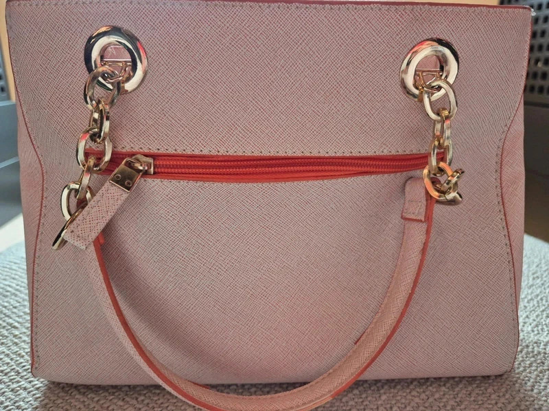 Kabelka - nosena párkrát - 2