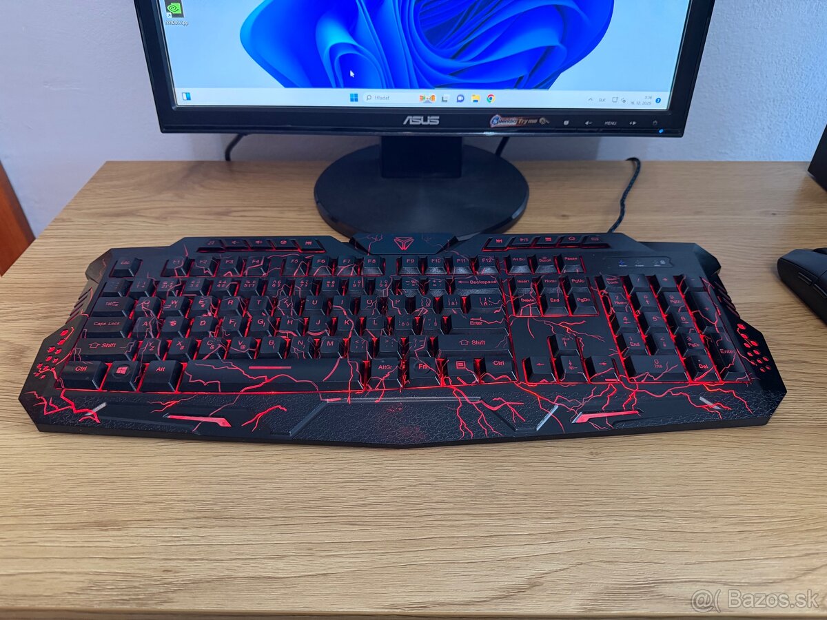 Predám herný PC Acer Nitro GX50-600 - 2