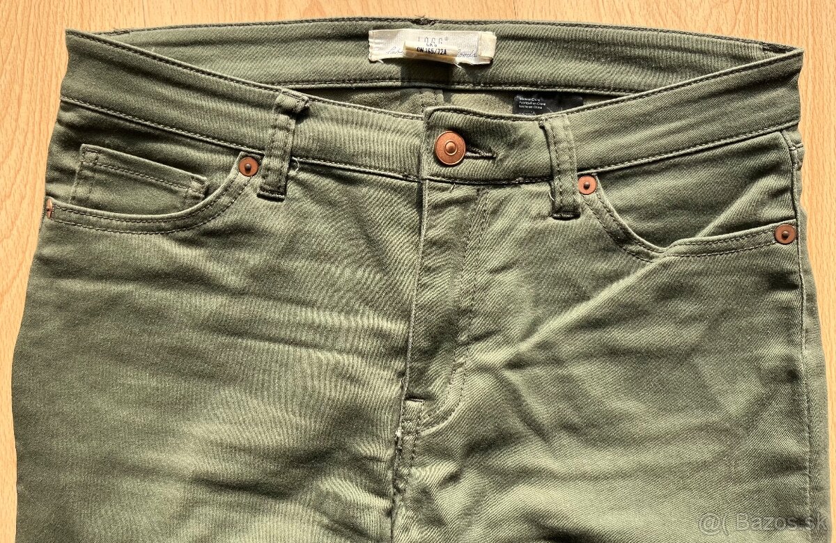 Zelené nohavice H&M - 2