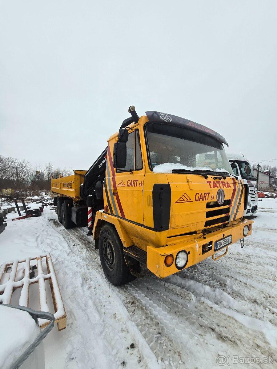 Tatra 815 6x6 s hydraulickou rukou - 2
