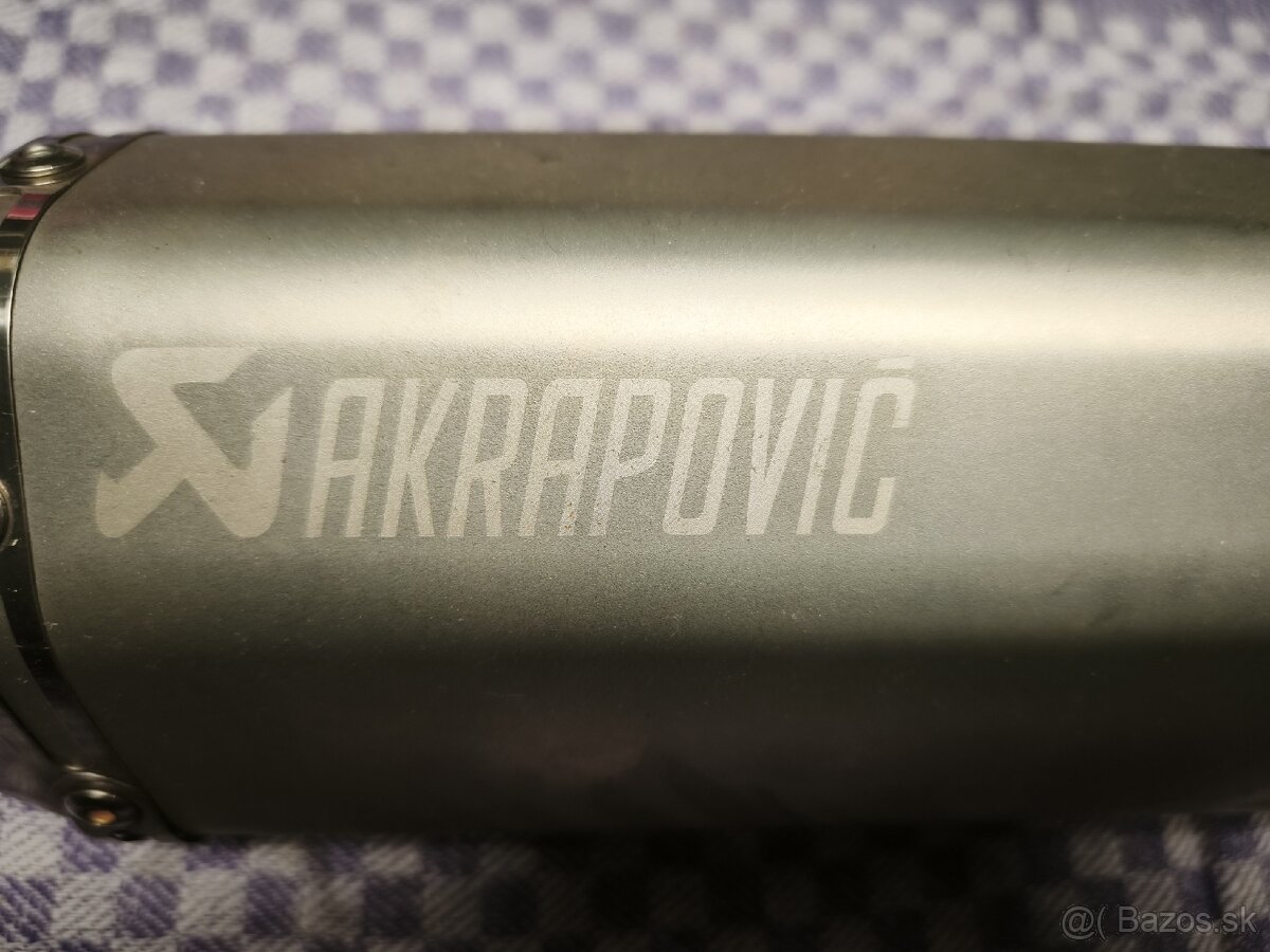 Predám ladený výfuk Akrapovic - 2