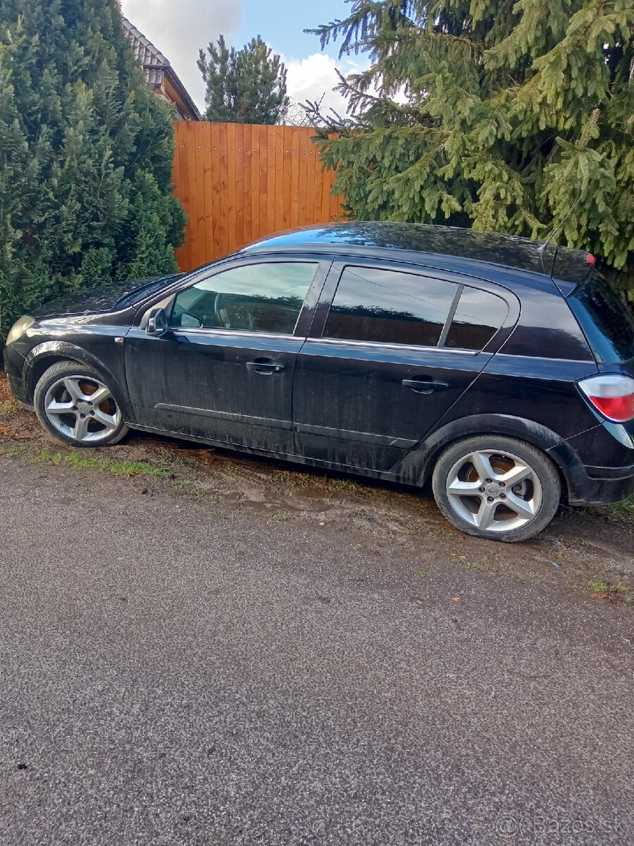 Opel Astra H 1.7cdti - 2