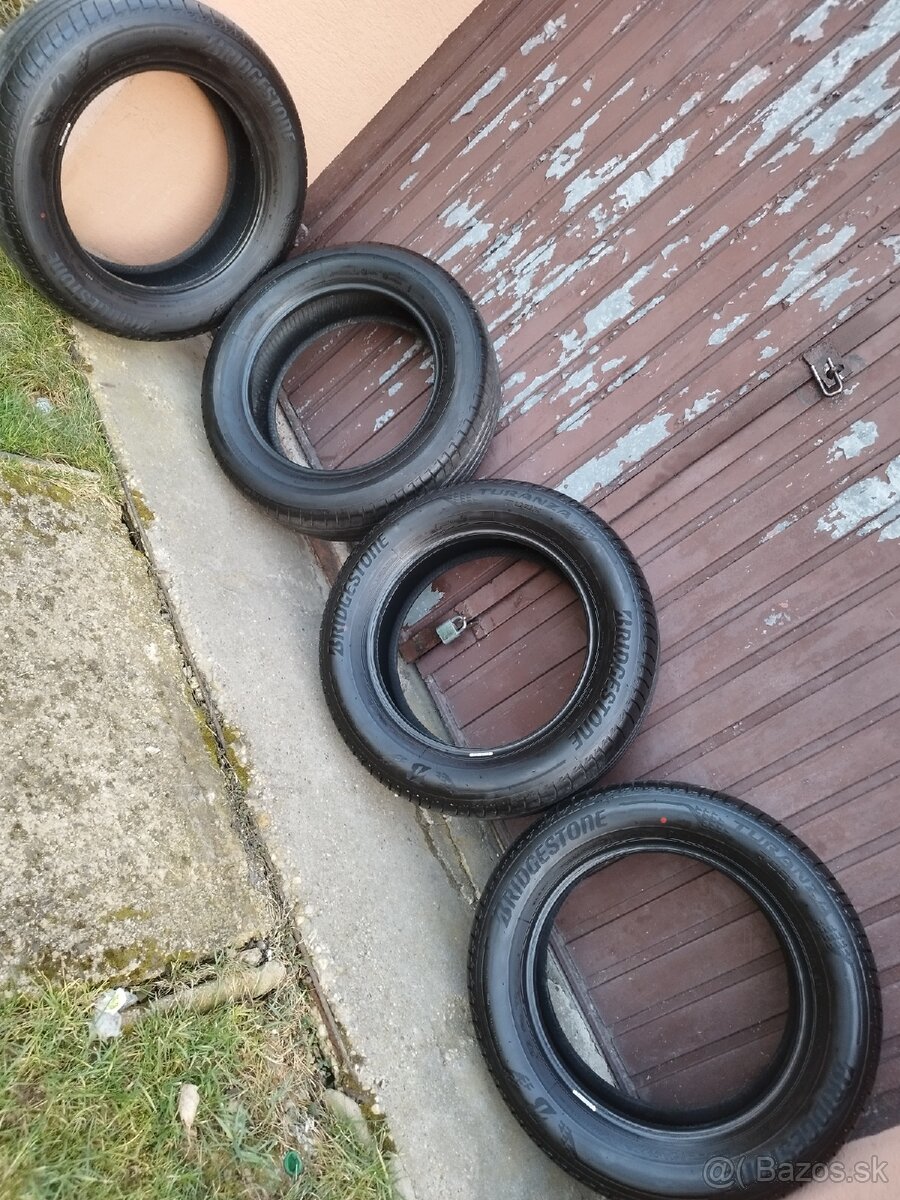 letne pneumatiky 215/60 r17 BRIDGESTONE - 2