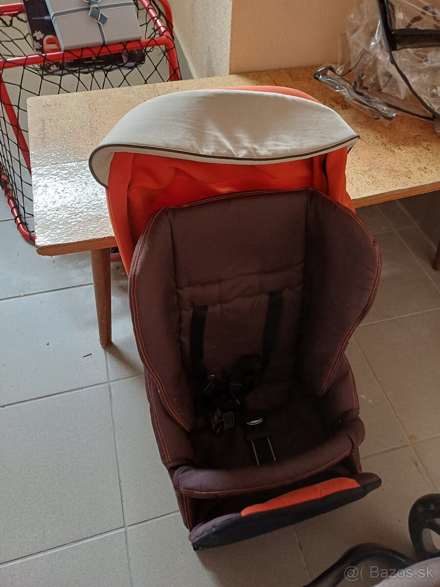 Kociar trojkombinacia - 2