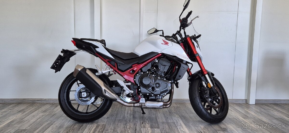 Honda CB 750 Hornet - 2