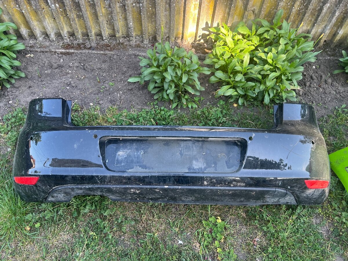 Zadný nárazník golf 6 - 2