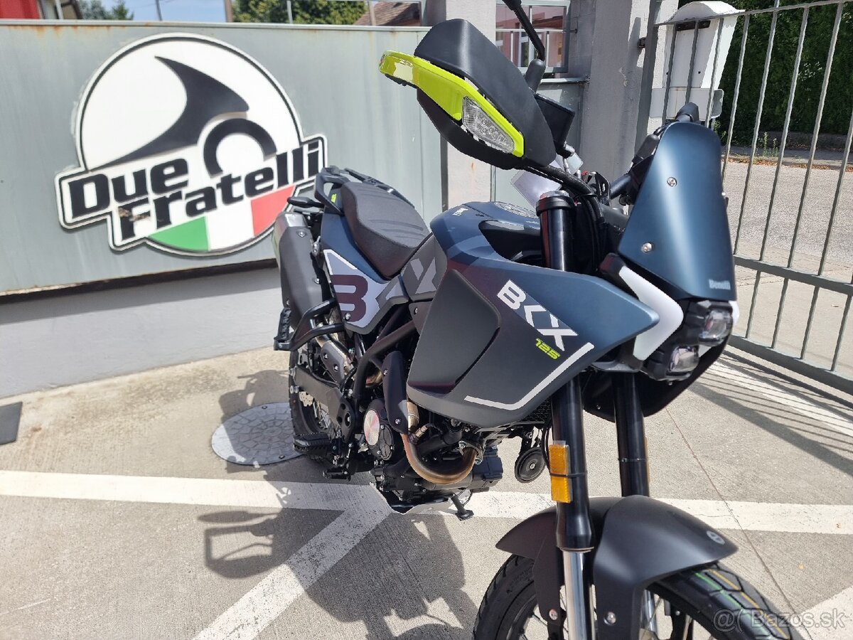 Benelli BKX 125 - 2