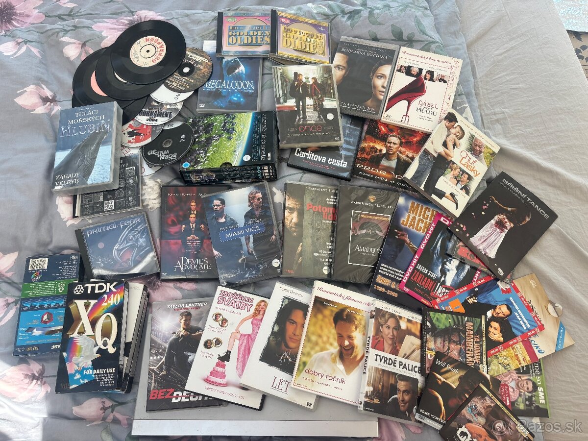 DVD prehrávač bez káblu + filmy - 2