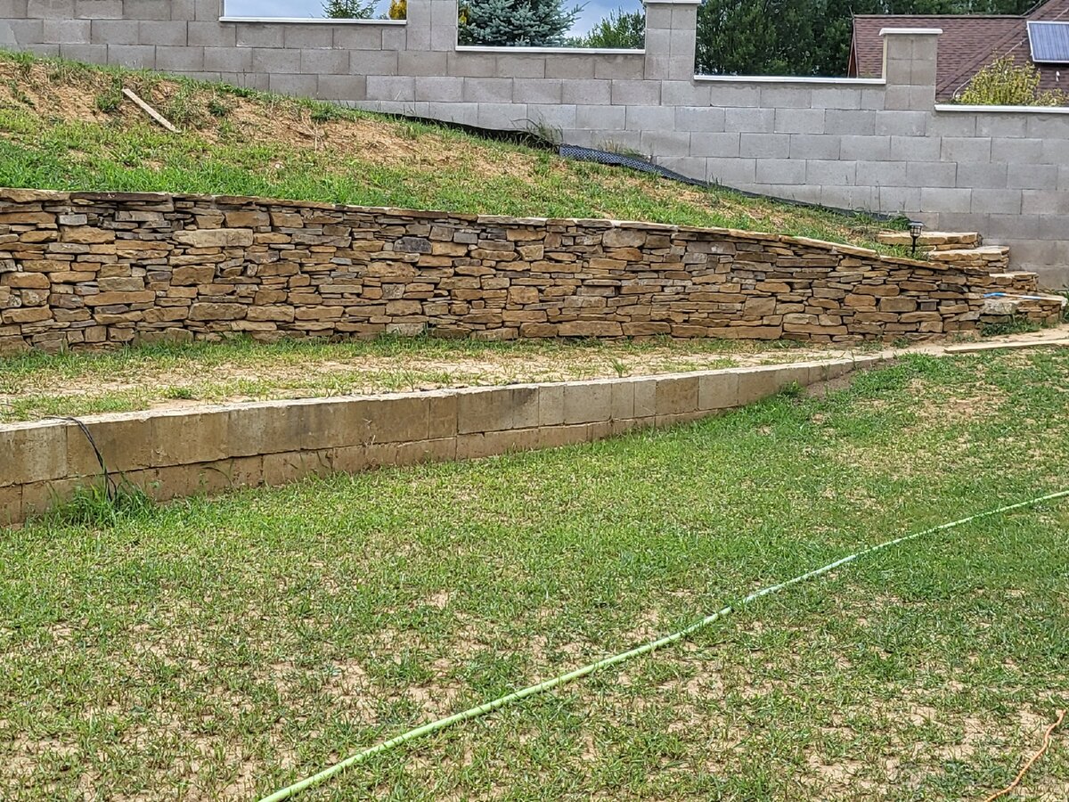 Kamen peskovec zluto hnedi - 2