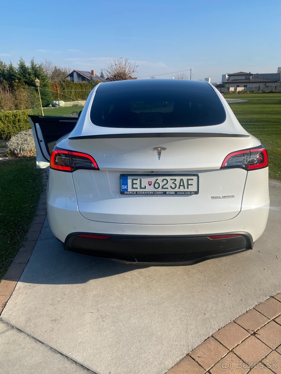 Tesla Y performance - 2