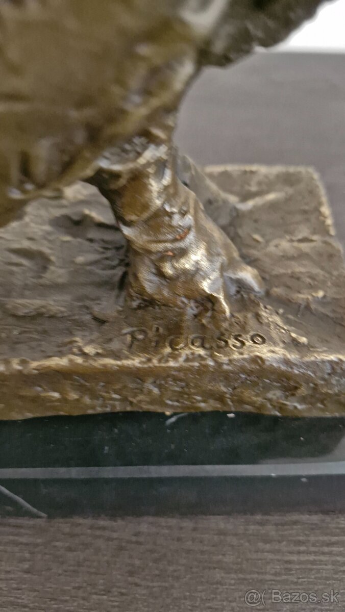 Pablo Picasso - Sova - bronz - 2