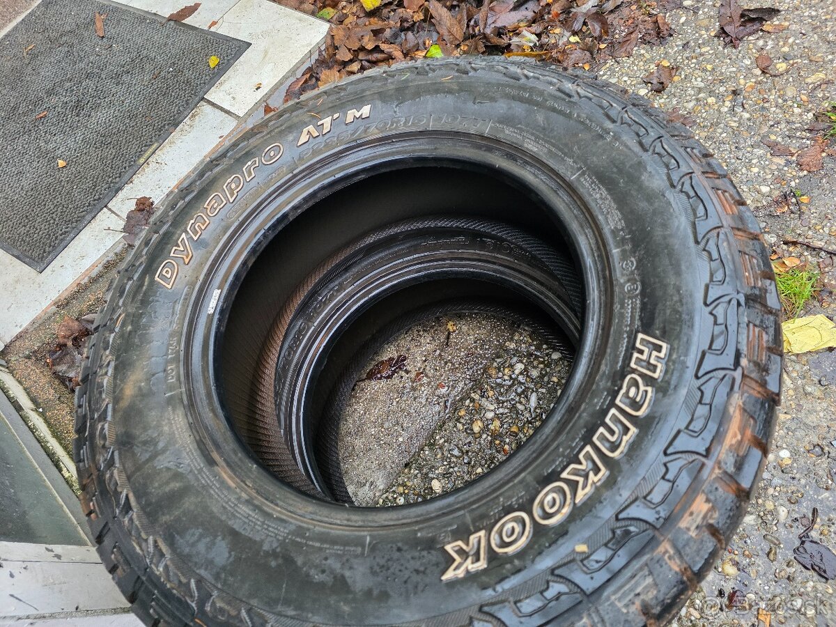 Ponúkam 2 zimné pneumatiky Hankook Dynapro 235/70 R16 - 2