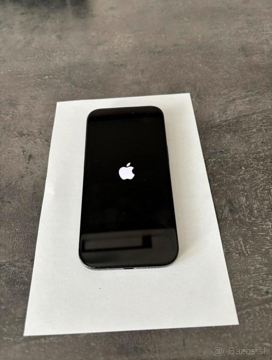 Apple iPhone 15 128GB - 2