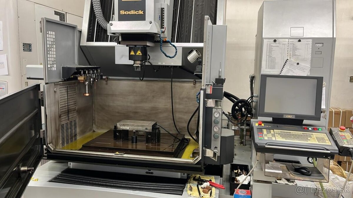 Elektroerozivní hloubička Sodick AD 55L (8641) - 2