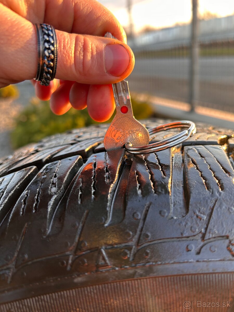 Predam 215/55/16 zimné 2ks - 2