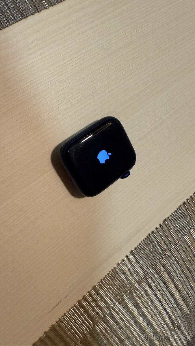 Apple Watch 6 na nahradne diely - 2