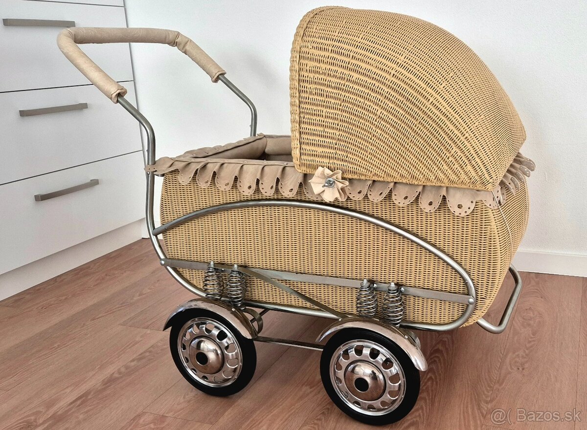 Predám starožitný kočik pre deti, 8 perák Liberta - 2