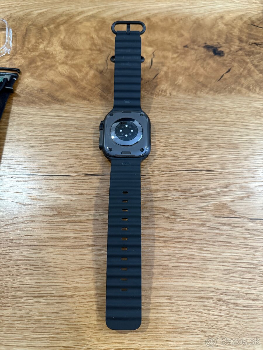 Apple Watch Ultra 2 - 2