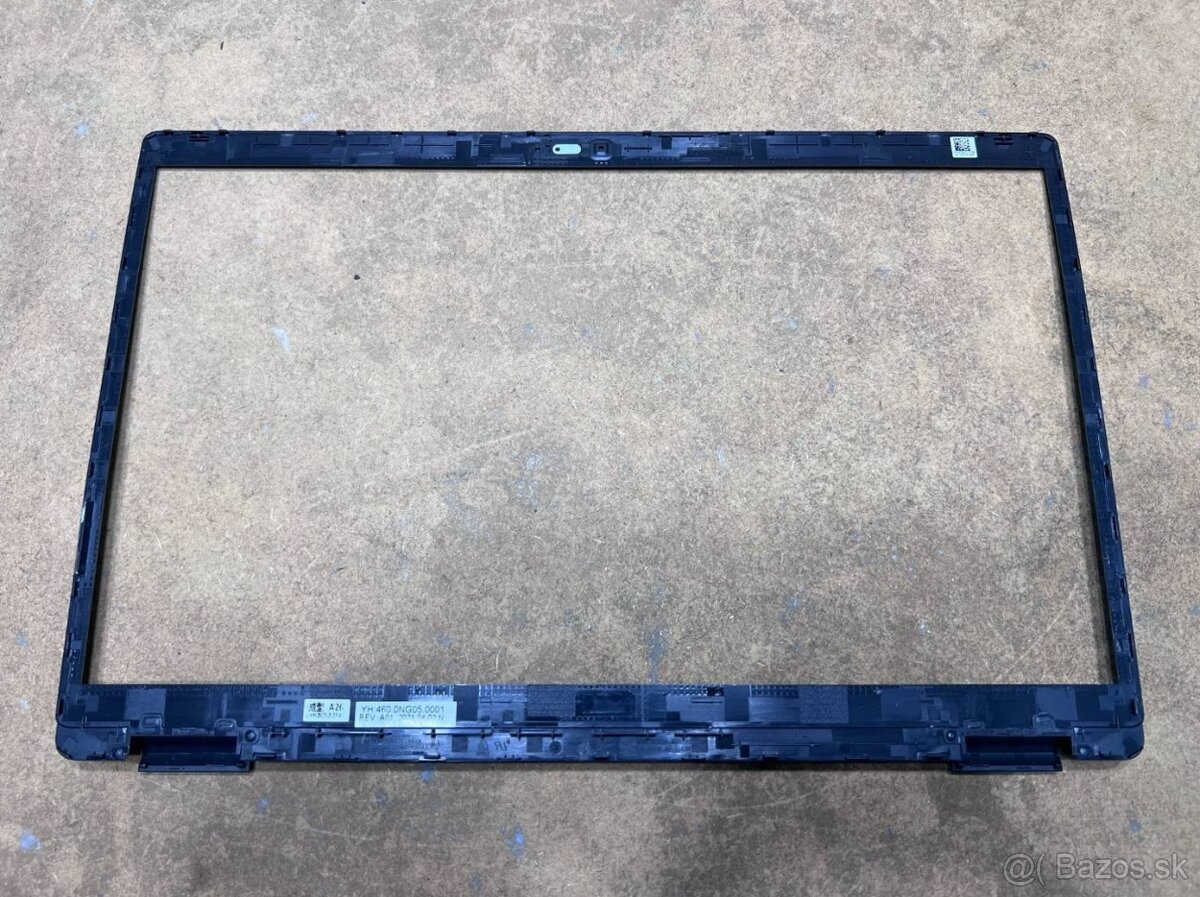 Predám použitý rámček obrazovky Dell Latitude 3520 - 2