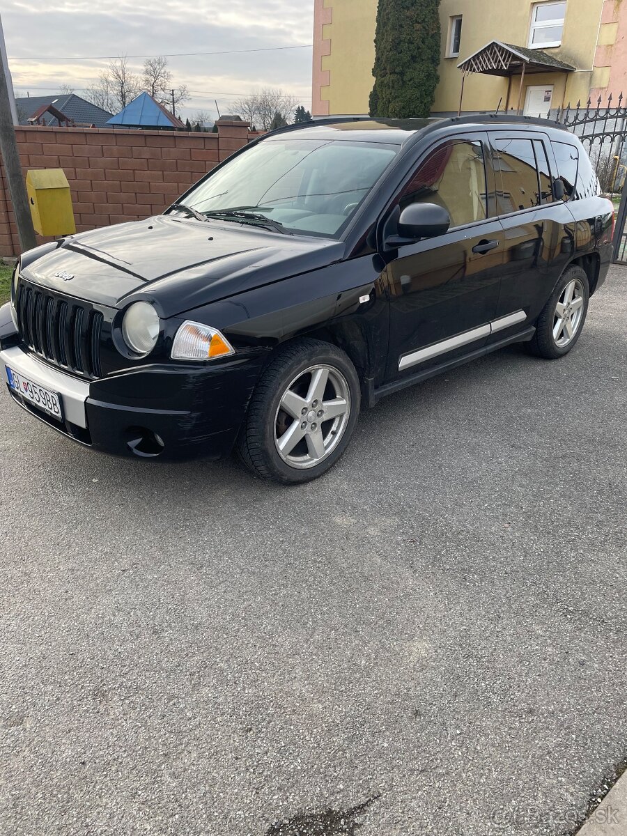 Predam jeep 2.4 benzín LPG 4x4 - 2