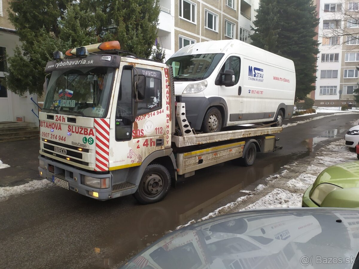 Iveco eurocargo odťahovka - 2