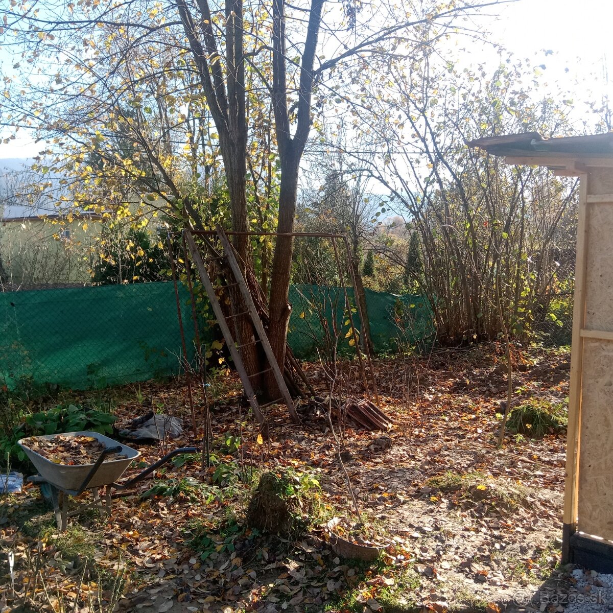 Ponúkam na predaj pozemok - 2