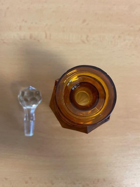 Starožitná sklenená karafa - 2