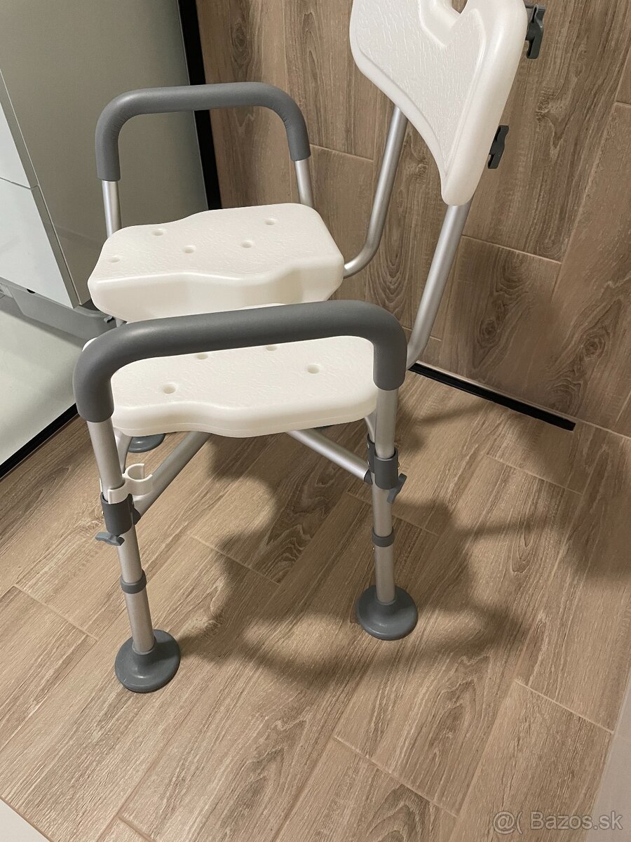 Kúpeľňové kreslo - 2