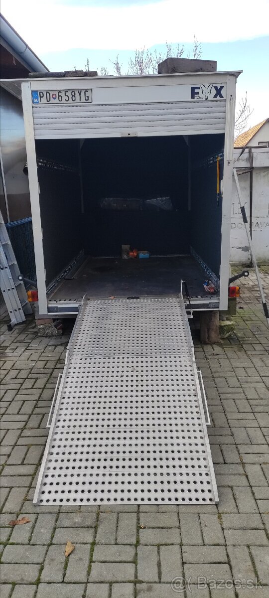 Skrinovy prívesný vozík - 2
