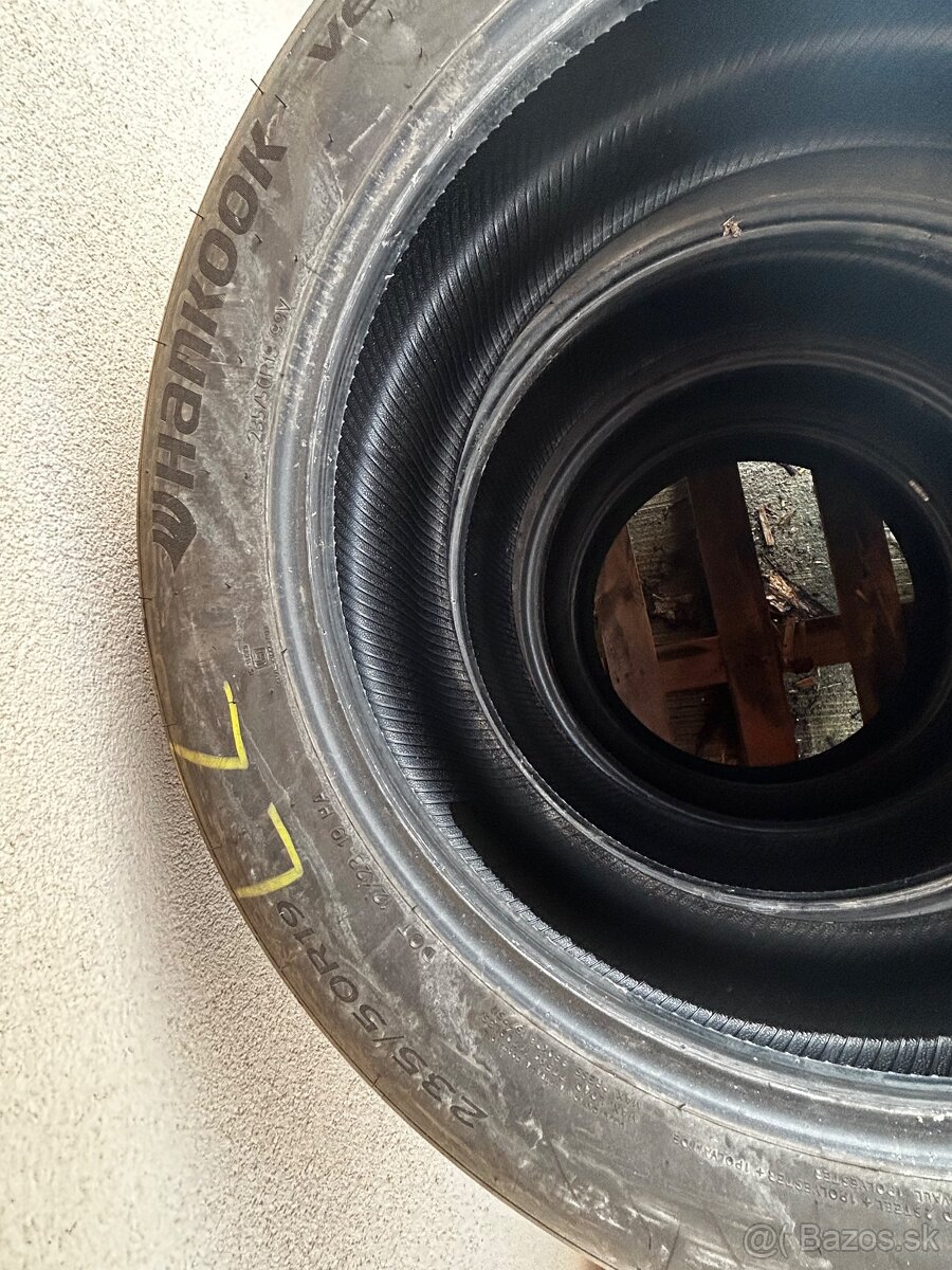 Predám pneu - 2