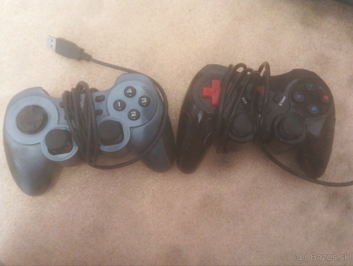 Playstation 3 super slim , PC -athlon X2 - 2