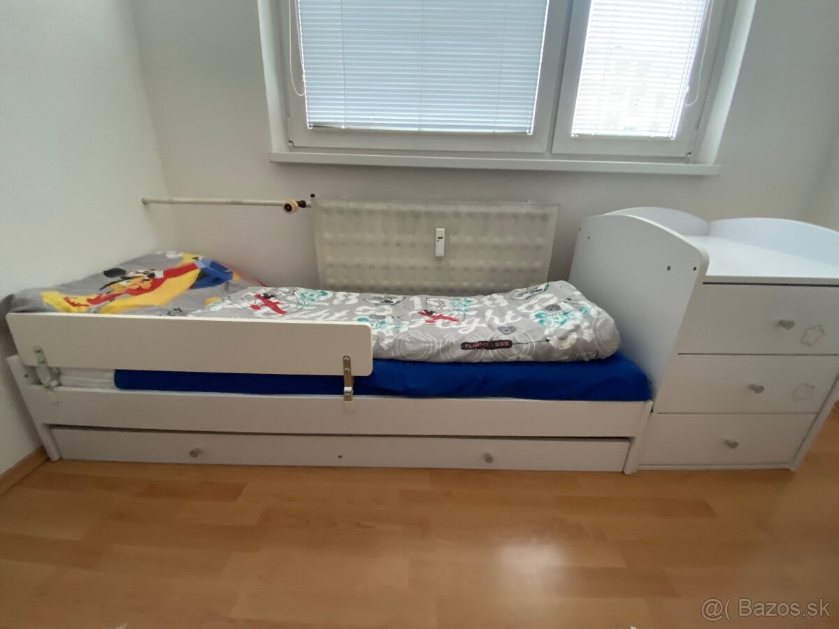 Detská postieľka s prebalovacím pultom - 2