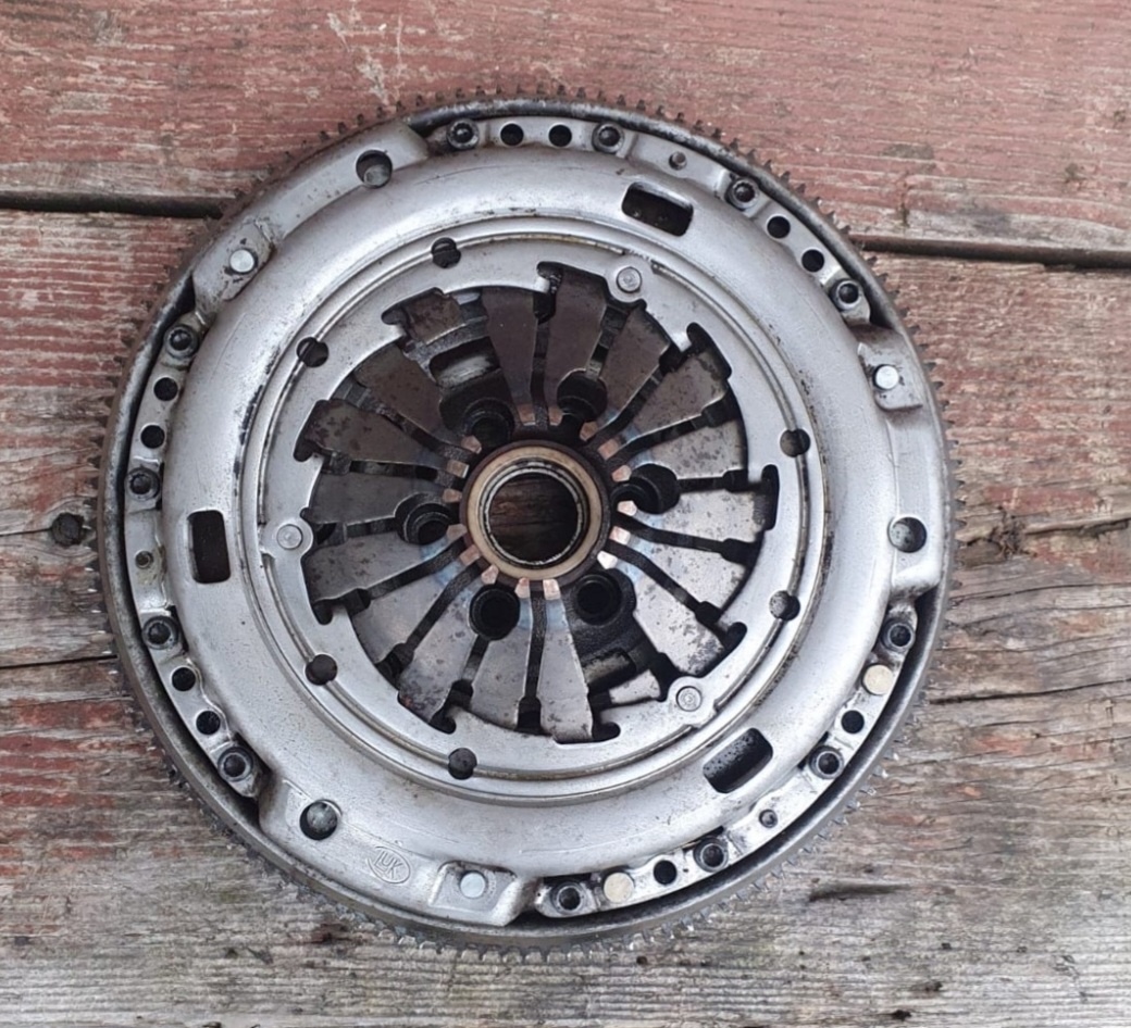 Spojka 228mm 1.9tdi 66kw / 81kw - 2