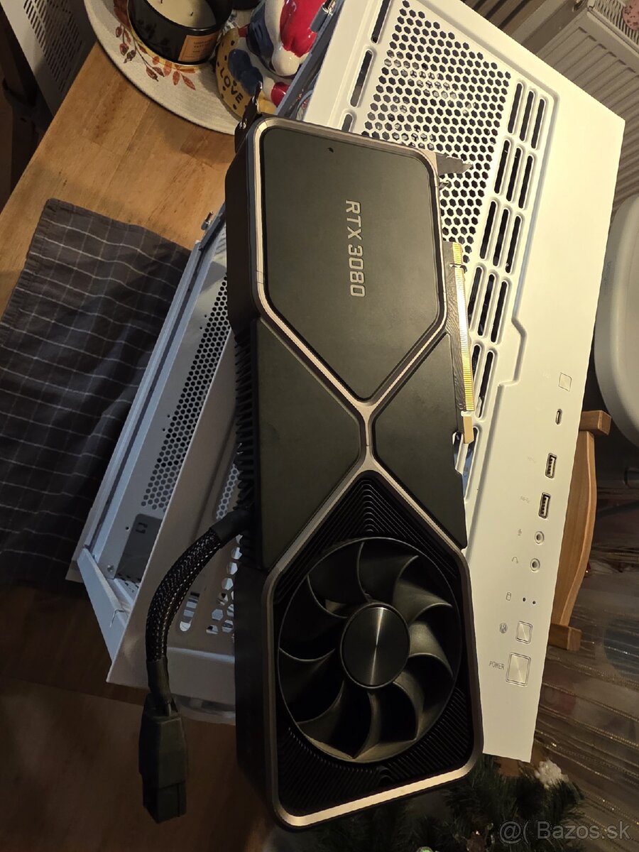 RTX 3080 Founder Edition - 2