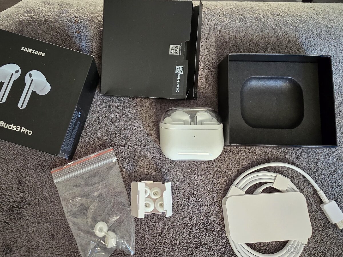 Samsung Galaxy Buds 3 Pro - 2