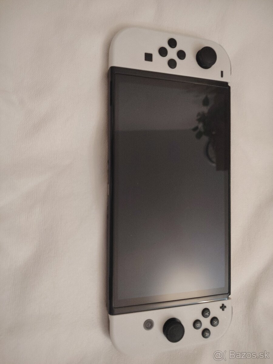 Predám NINTENDO SWITCH OLED - 2