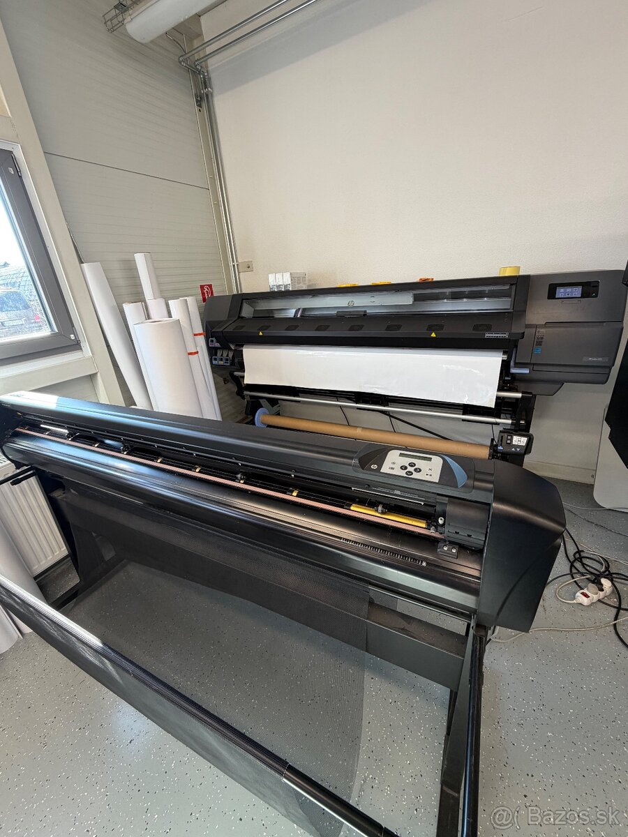 HP Latex 335 + rezací plotter – TOP stav - 2