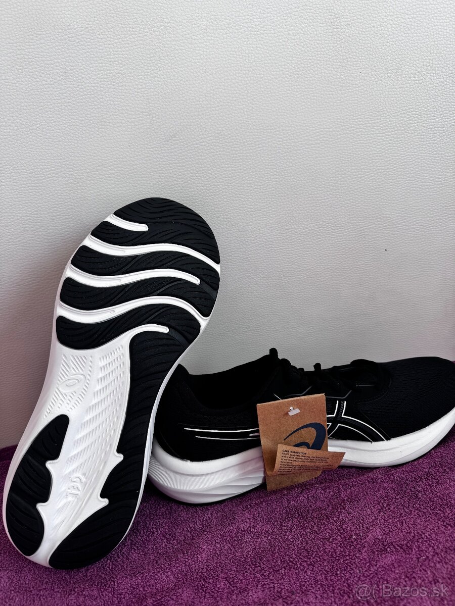 Topanky asics 43,5/9,5 - 2