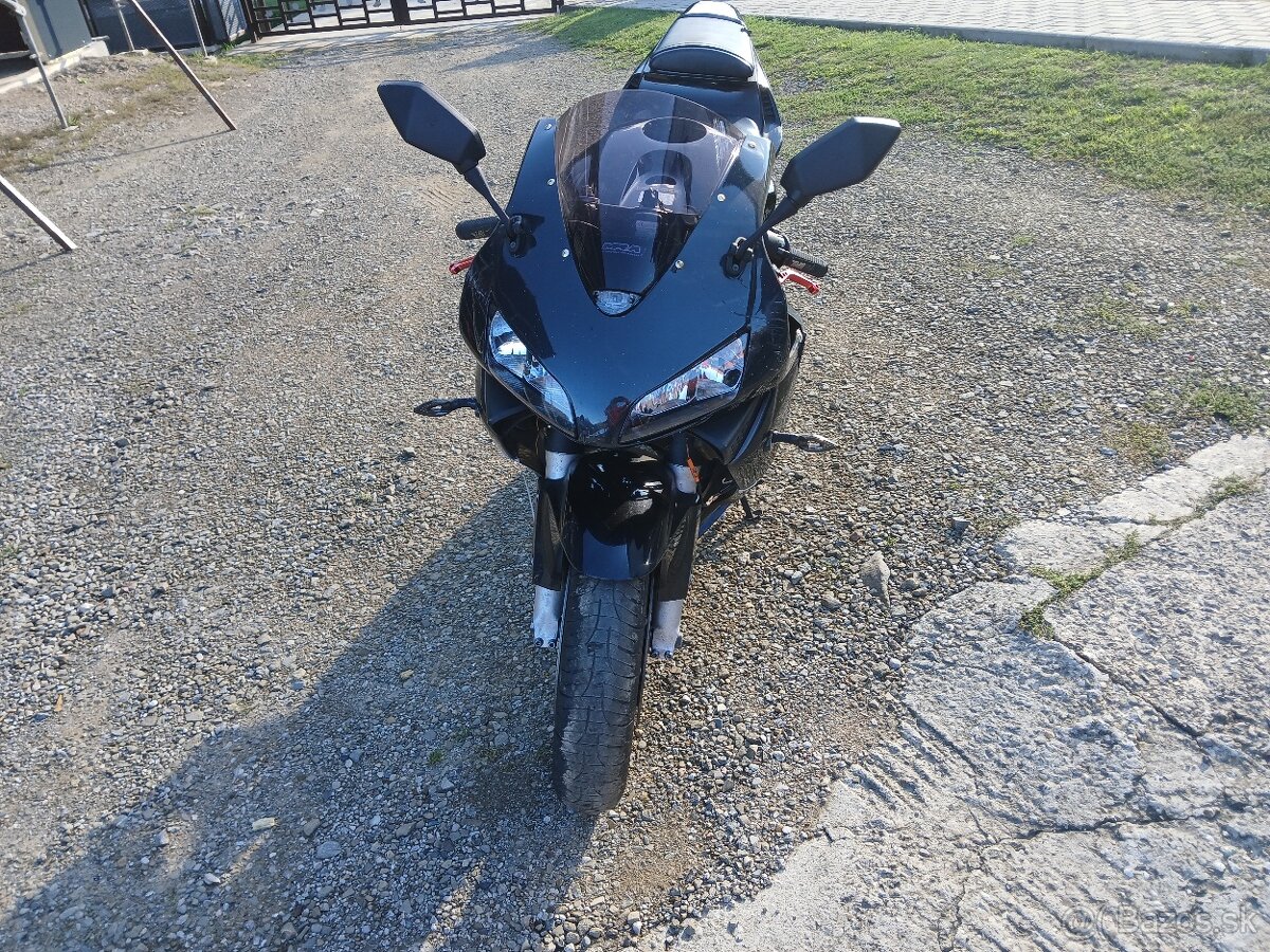 Cbr 600rr - 2