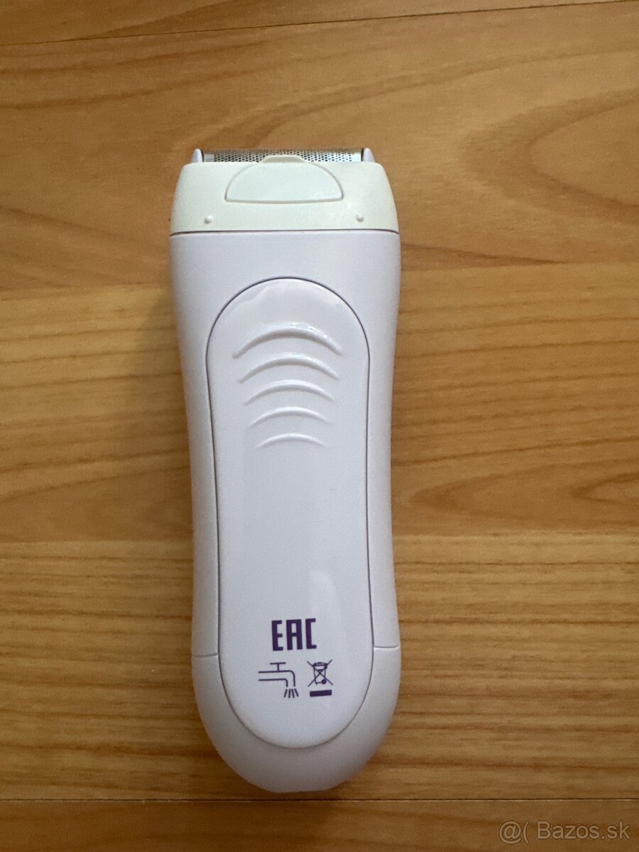 Holiaci strojček Braun Silk&Soft LS5560 fialový - 2