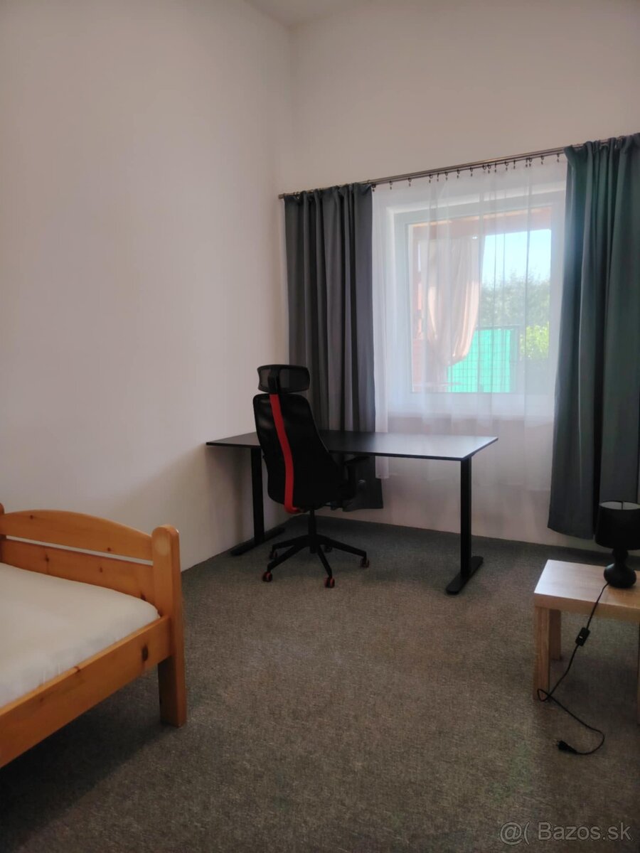 Písací stôl SVANEKE nastavitelny - 2