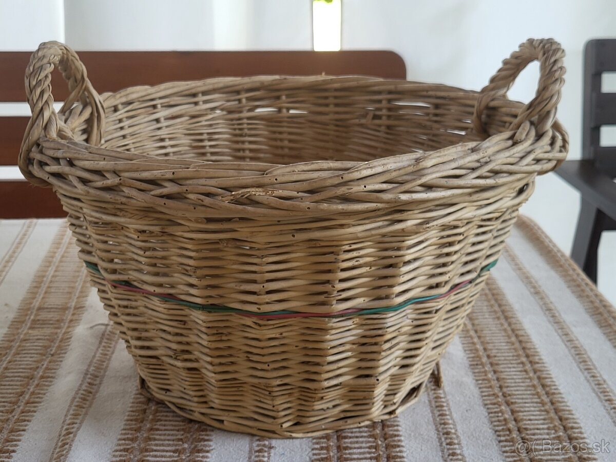 Predám prútený koš (ošítka) - 2