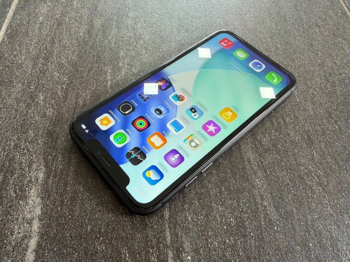 Apple iPhone 11 64 GB Black - 2